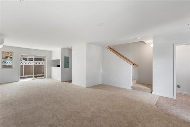 275 Kahoma Village Loop Apt 102, Lahaina, HI 96761