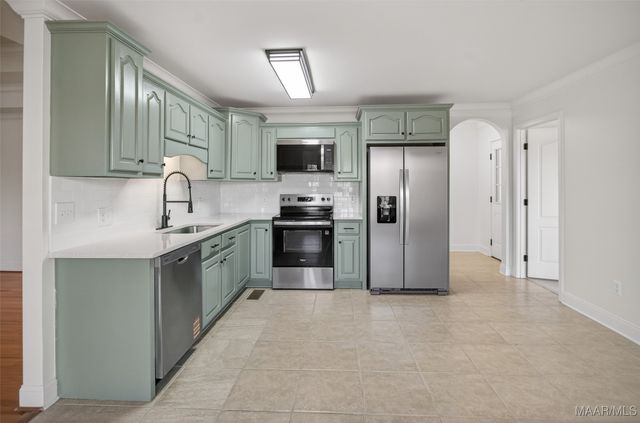 914 Wilson Road, Clanton, AL 35045