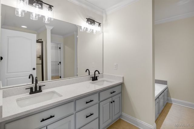 914 Wilson Road, Clanton, AL 35045