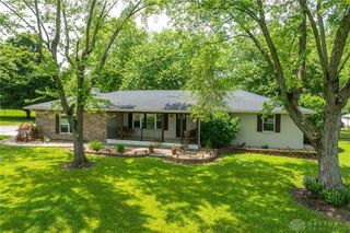 6189 Lesourdsville West Chester Road, Liberty Twp, OH 45011