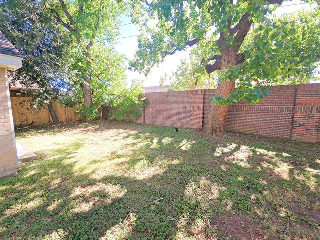 14651 Via Del Norte Drive, Houston, TX 77083