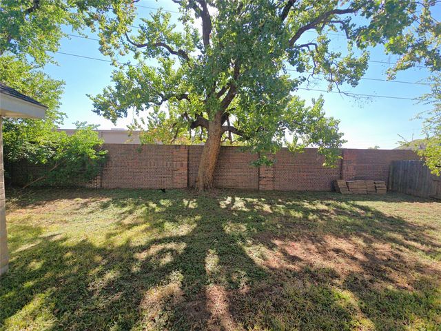 14651 Via Del Norte Drive, Houston, TX 77083