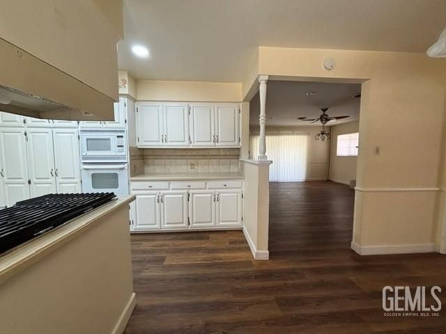 3218 Christmas Tree Lane, Bakersfield, CA 93306