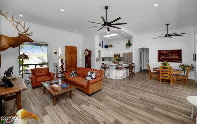 35522 N 11TH Avenue, Phoenix, AZ 85086