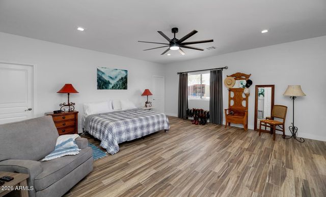 35522 N 11TH Avenue, Phoenix, AZ 85086