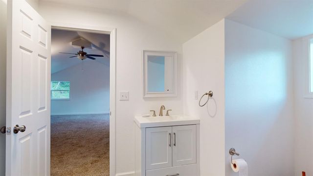 16772 New York House Rd, Brownsville, CA 95919