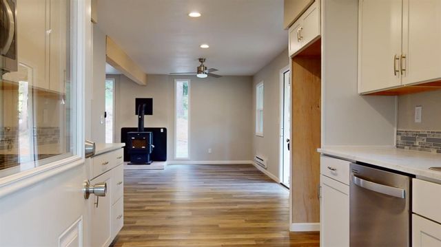 16772 New York House Rd, Brownsville, CA 95919