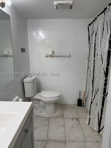 3160 NE 63rd St, Fort Lauderdale, FL 33309