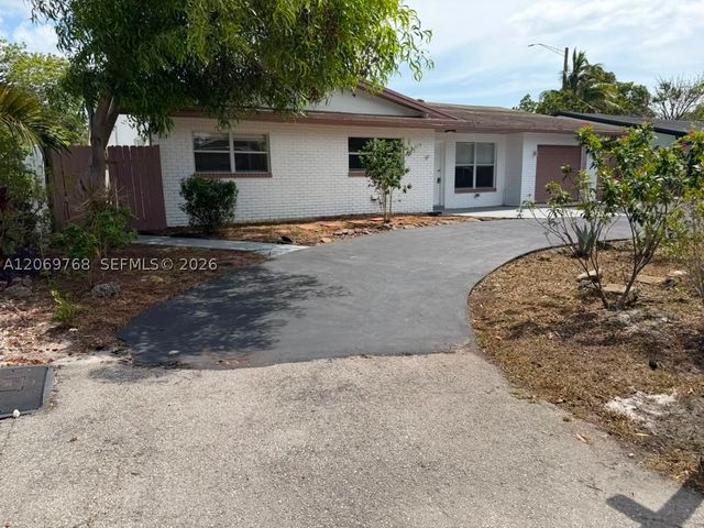 3160 NE 63rd St, Fort Lauderdale, FL 33309