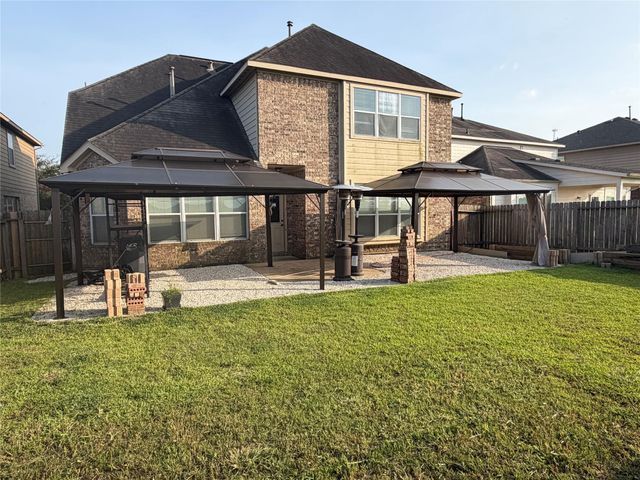 5519 Jay Thrush Drive, Richmond, TX 77407