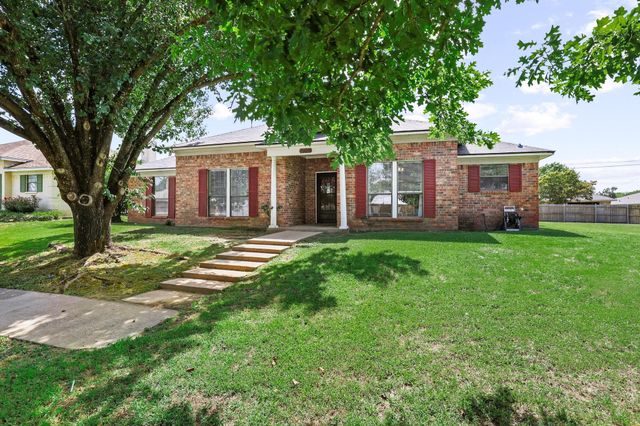1804 Greenridge Court, Sulphur Springs, TX 75482