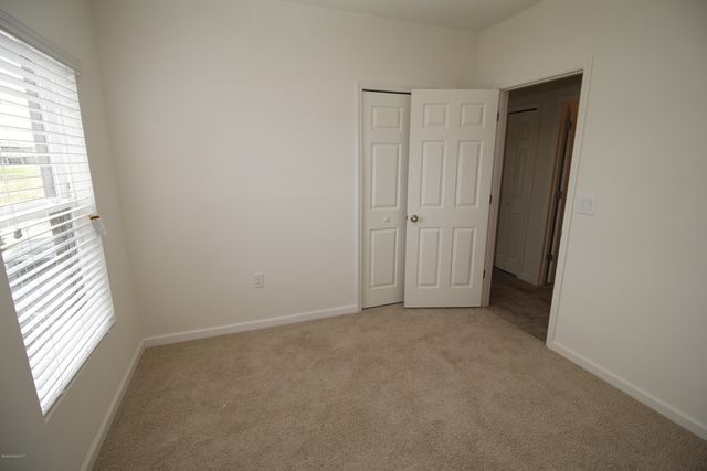 561 Dillard Drive SE, Palm Bay, FL 32909