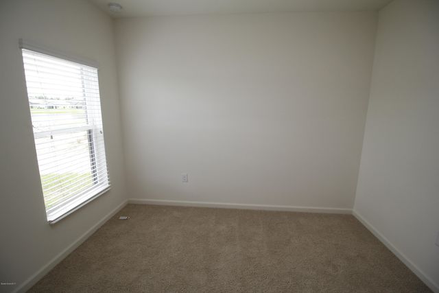 561 Dillard Drive SE, Palm Bay, FL 32909