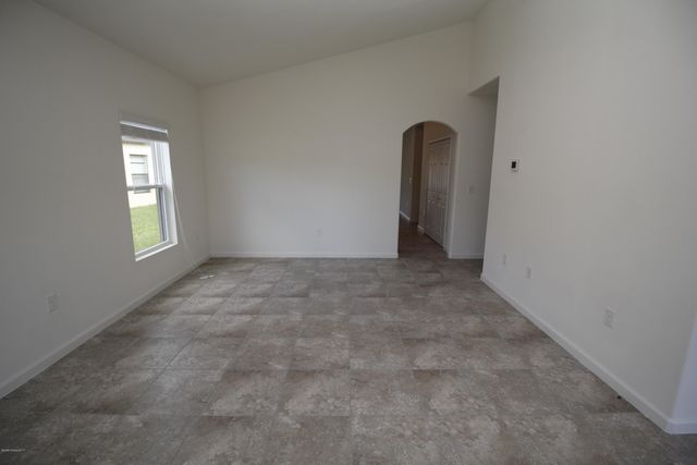 561 Dillard Drive SE, Palm Bay, FL 32909