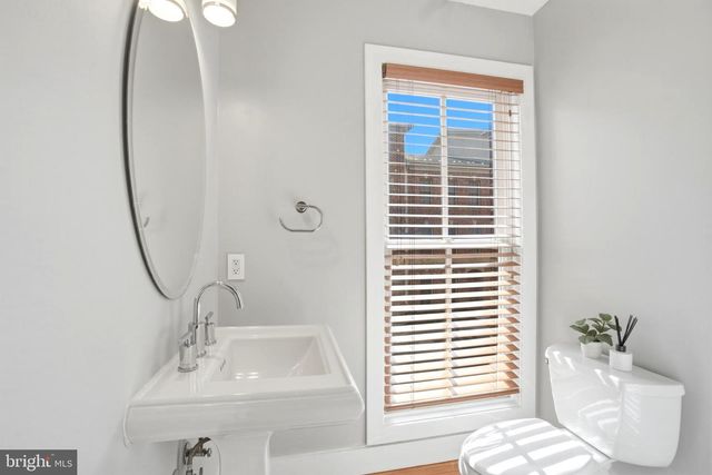 2612 LIGHTHOUSE LN, Baltimore, MD 21224