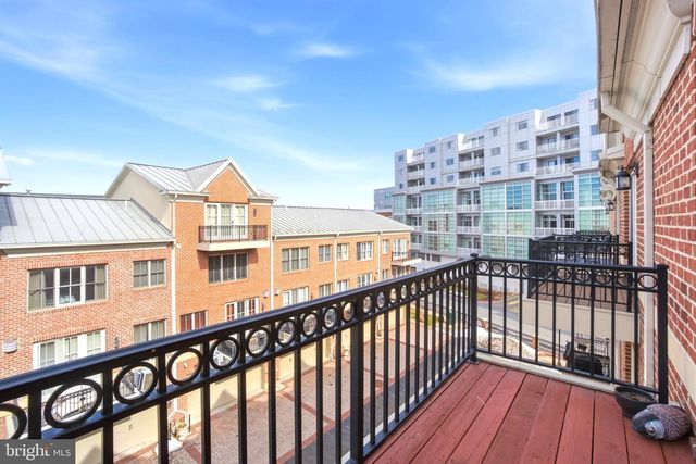 2612 LIGHTHOUSE LN, Baltimore, MD 21224