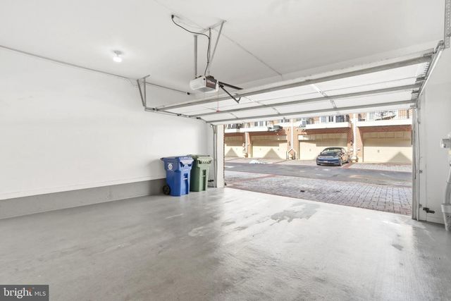 2612 LIGHTHOUSE LN, Baltimore, MD 21224