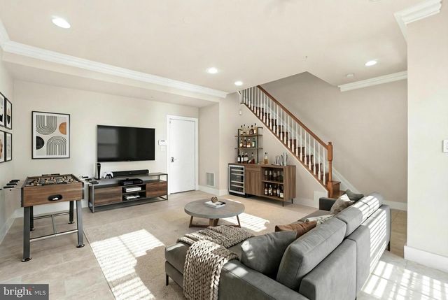 2612 LIGHTHOUSE LN, Baltimore, MD 21224