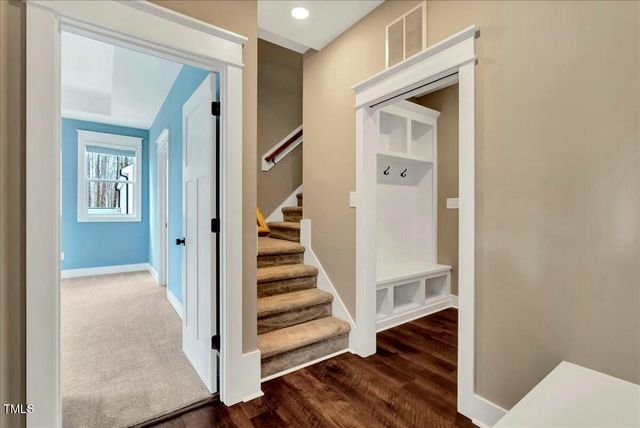 220 Shawnee Drive, Louisburg, NC 27549