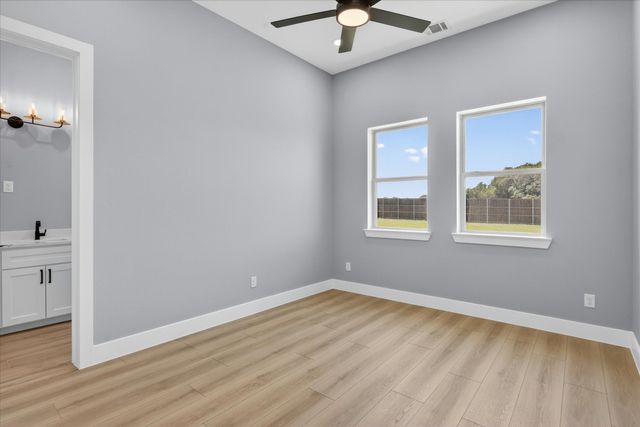 1000 Elevation Trail, Weatherford, TX 76087