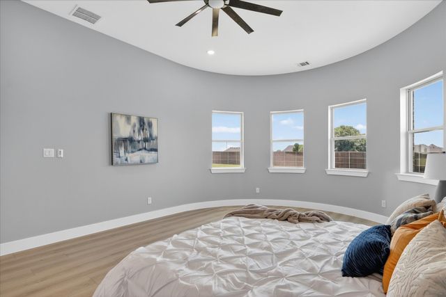 1000 Elevation Trail, Weatherford, TX 76087
