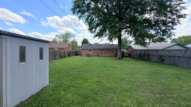 425 Yale Drive, Lexington, KY 40517