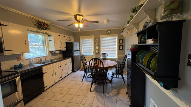 425 Yale Drive, Lexington, KY 40517