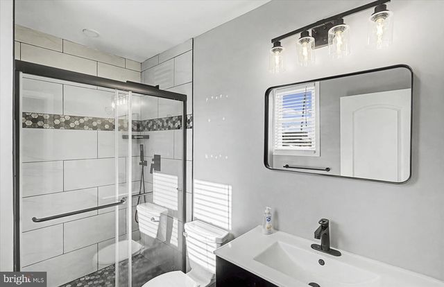 2707 SPARROWS POINT RD, Baltimore, MD 21219