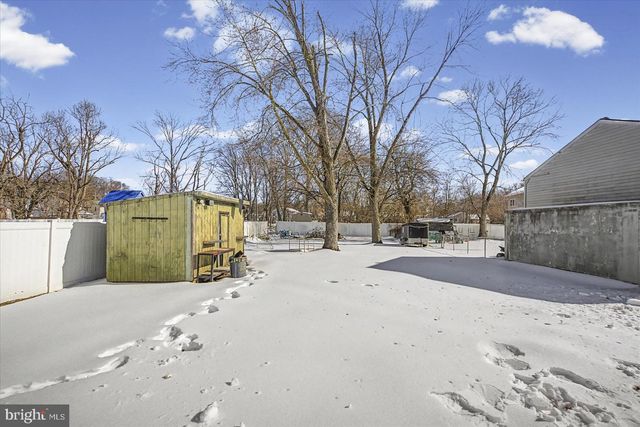 2707 SPARROWS POINT RD, Baltimore, MD 21219