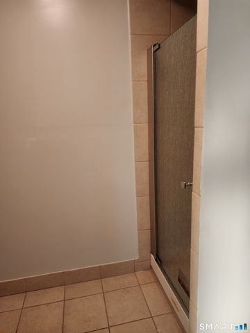 625 North Avenue 2, Bridgeport, CT 06606