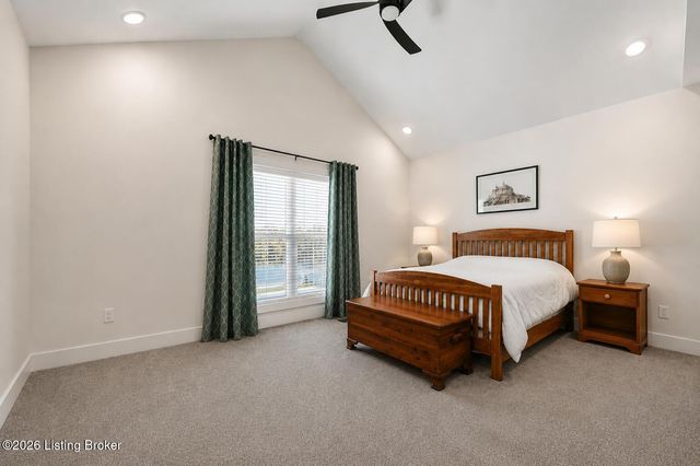 305 Ashwood Ave, Elizabethtown, KY 42701