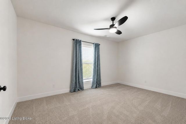 305 Ashwood Ave, Elizabethtown, KY 42701
