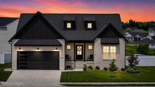 305 Ashwood Ave, Elizabethtown, KY 42701