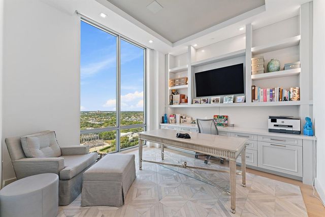 3 Water Club Way 1902, North Palm Beach, FL 33408