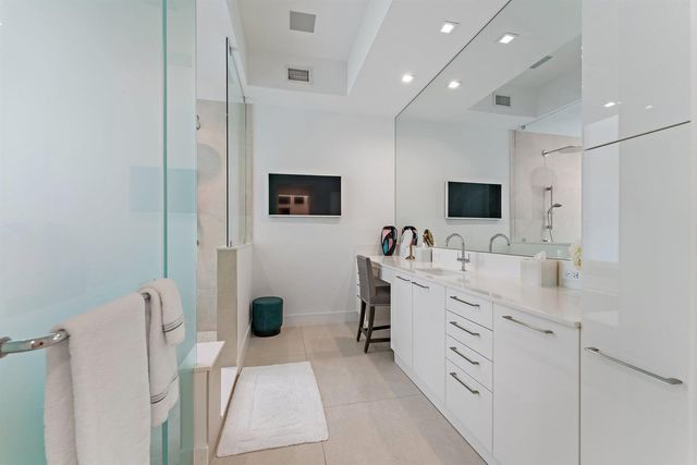 3 Water Club Way 1902, North Palm Beach, FL 33408