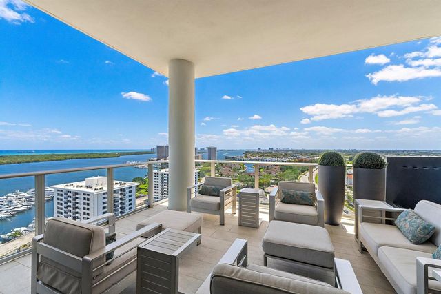 3 Water Club Way 1902, North Palm Beach, FL 33408