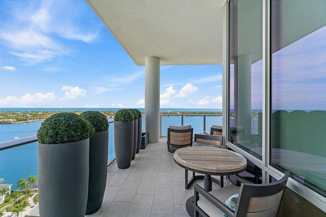 3 Water Club Way 1902, North Palm Beach, FL 33408