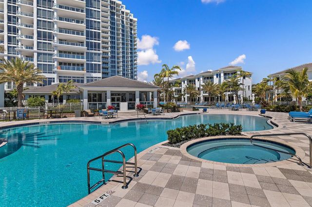 3 Water Club Way 1902, North Palm Beach, FL 33408