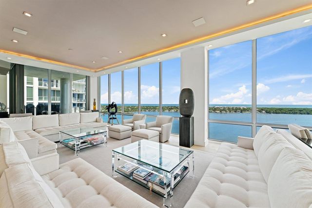 3 Water Club Way 1902, North Palm Beach, FL 33408