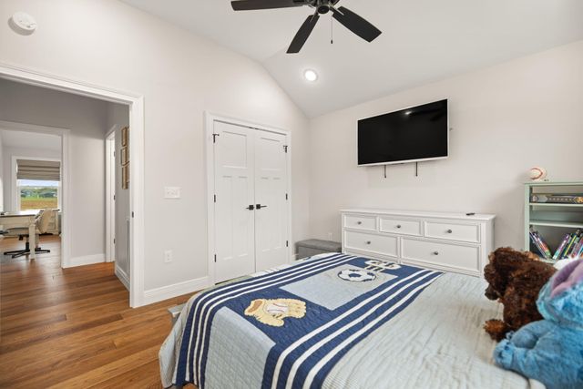 321 Lone Oak Drive, Somerset, KY 42503