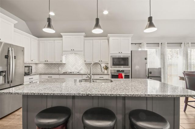 23649 Sage Villa Drive, New Caney, TX 77357