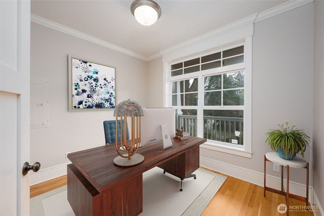 6215 22nd Avenue NE, Seattle, WA 98115