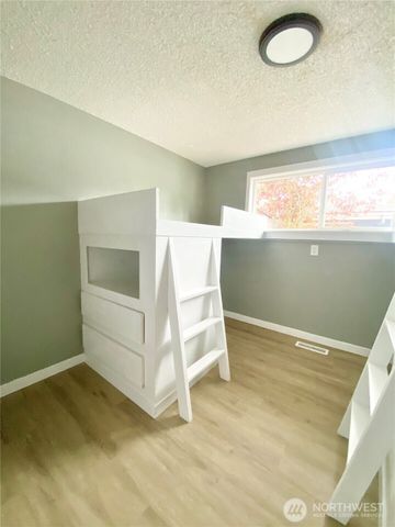 621 SW 132 Street, Burien, WA 98146