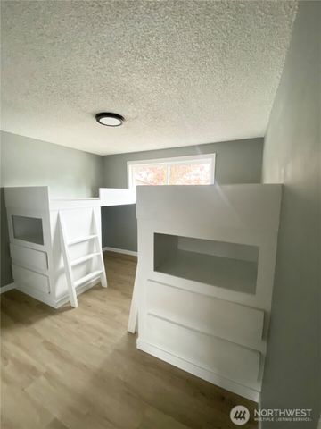 621 SW 132 Street, Burien, WA 98146