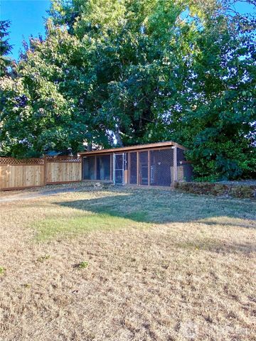 621 SW 132 Street, Burien, WA 98146