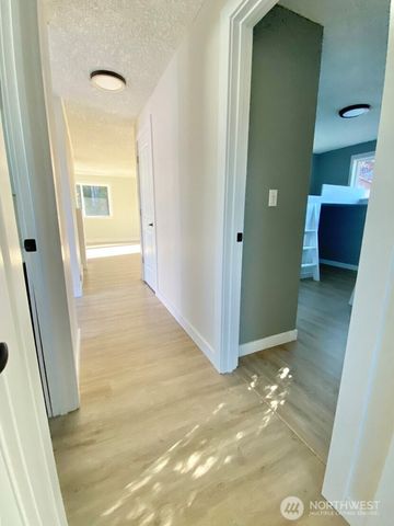 621 SW 132 Street, Burien, WA 98146