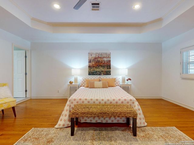 357 Irvington, San Antonio, TX 78209