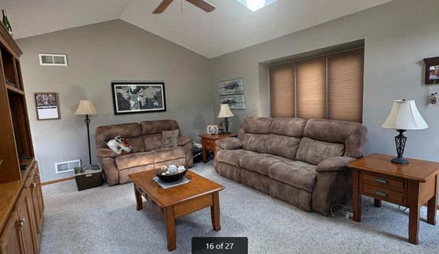 8238 S 47th STREET, Franklin, WI 53132