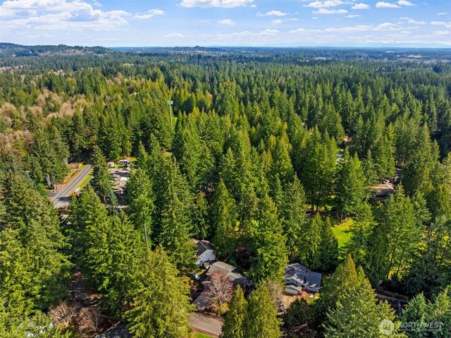 6910 Glen Annie Lane SW, Olympia, WA 98512