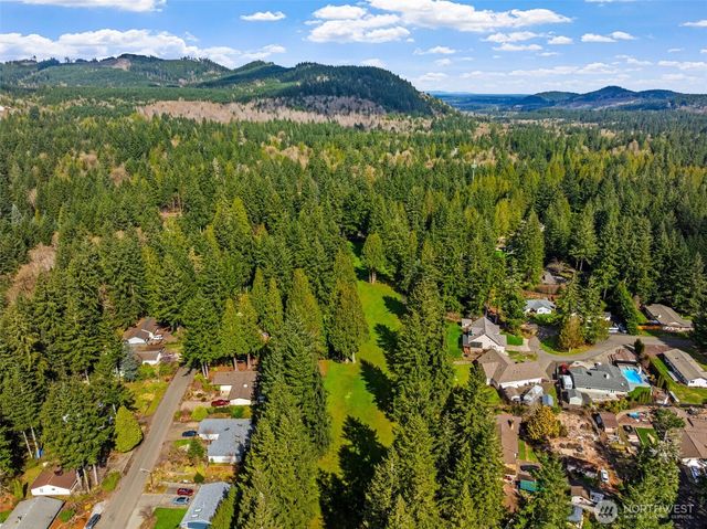 6910 Glen Annie Lane SW, Olympia, WA 98512